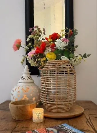 לינה וארוחת בוקר La Vera